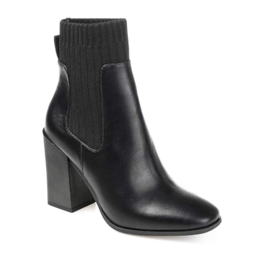 NWT JOURNEE COLLECTION Adalia Women’s Stretch Boot in Black Sz 11